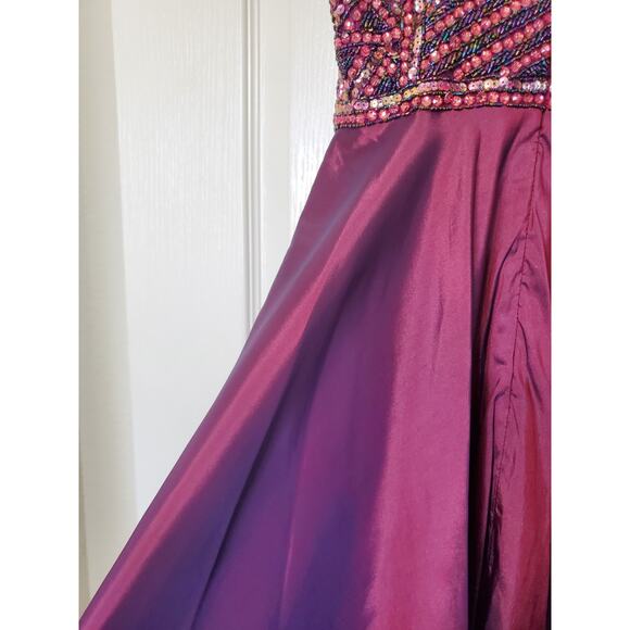 Sherri Hill Ruby Iridescent Beaded Taffeta A-Line Prom Formal Dress, Size 2 - Picture 14 of 15